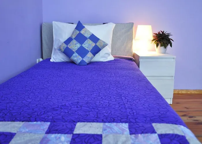 אכסניה Happy House *