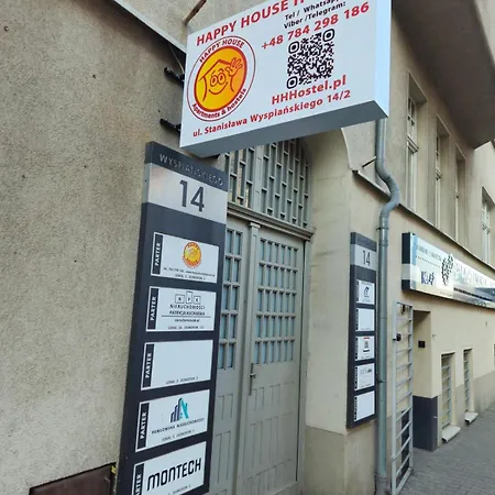 Hostel Happy House *