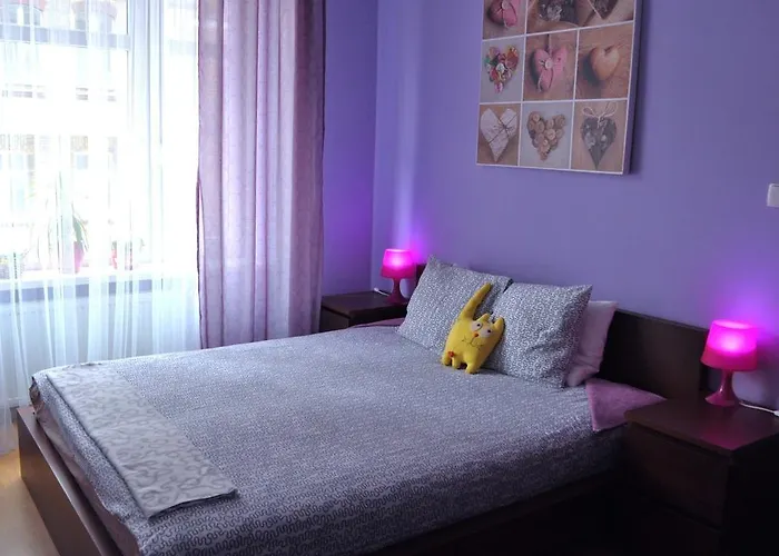 Happy House Хостел *